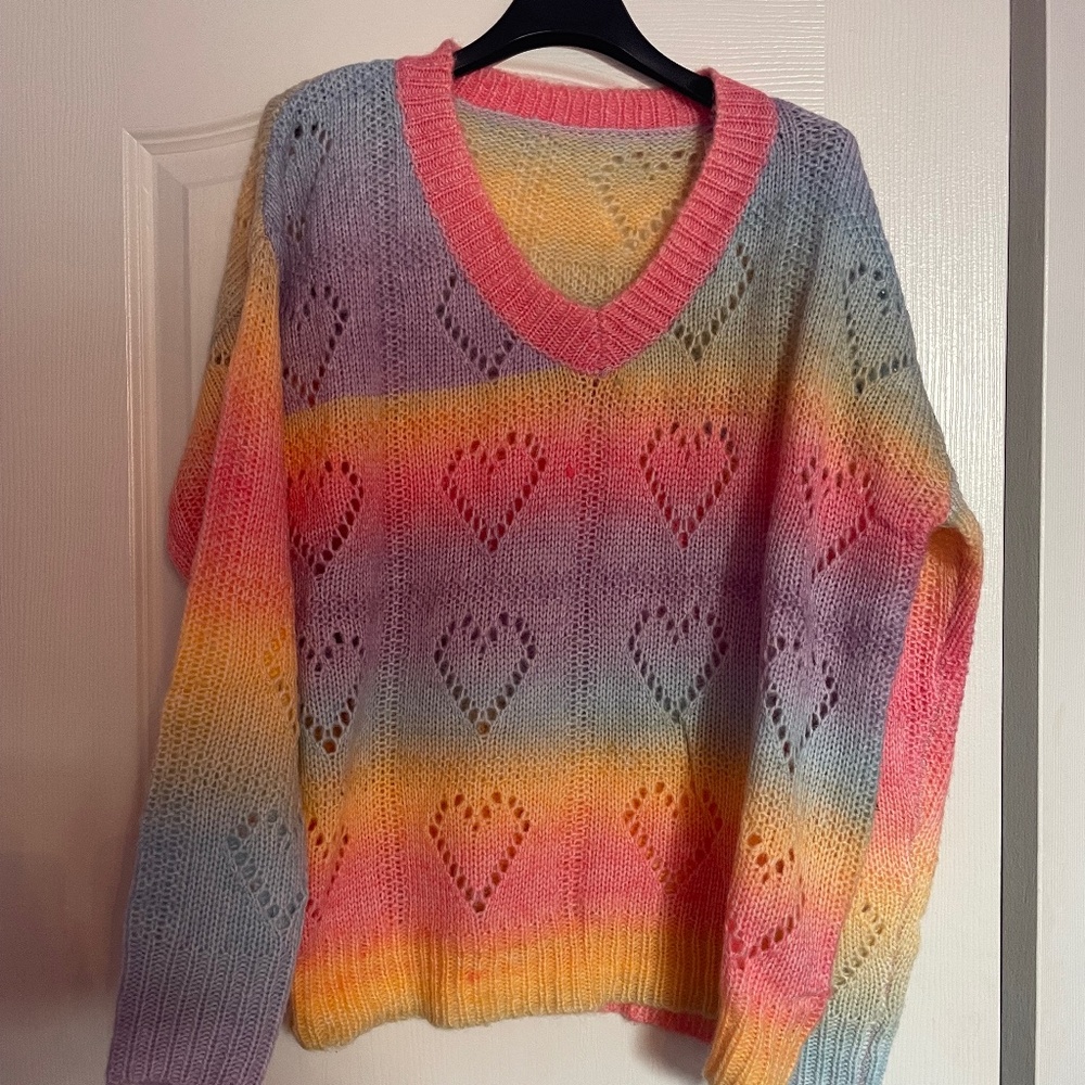 NWOT Ombré Heart Sweater